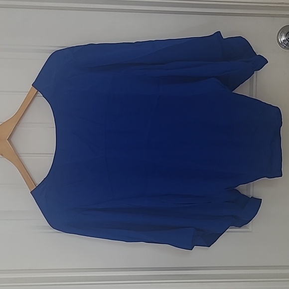 Ava Sky Flowy Blue Blouse - Picture 5 of 6